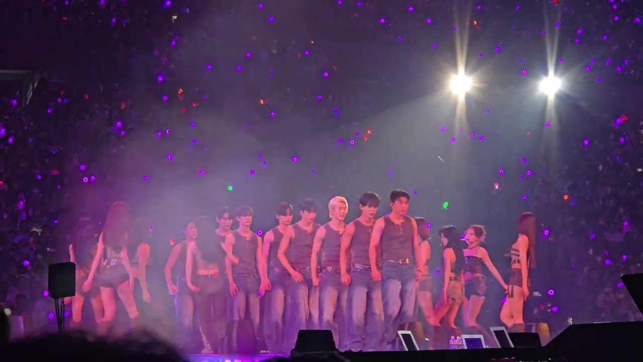 TWICE - 트와이스 - THIS IS FOR - PHILIPPINE ARENA BULACAN - CRY FOR ME [4K]