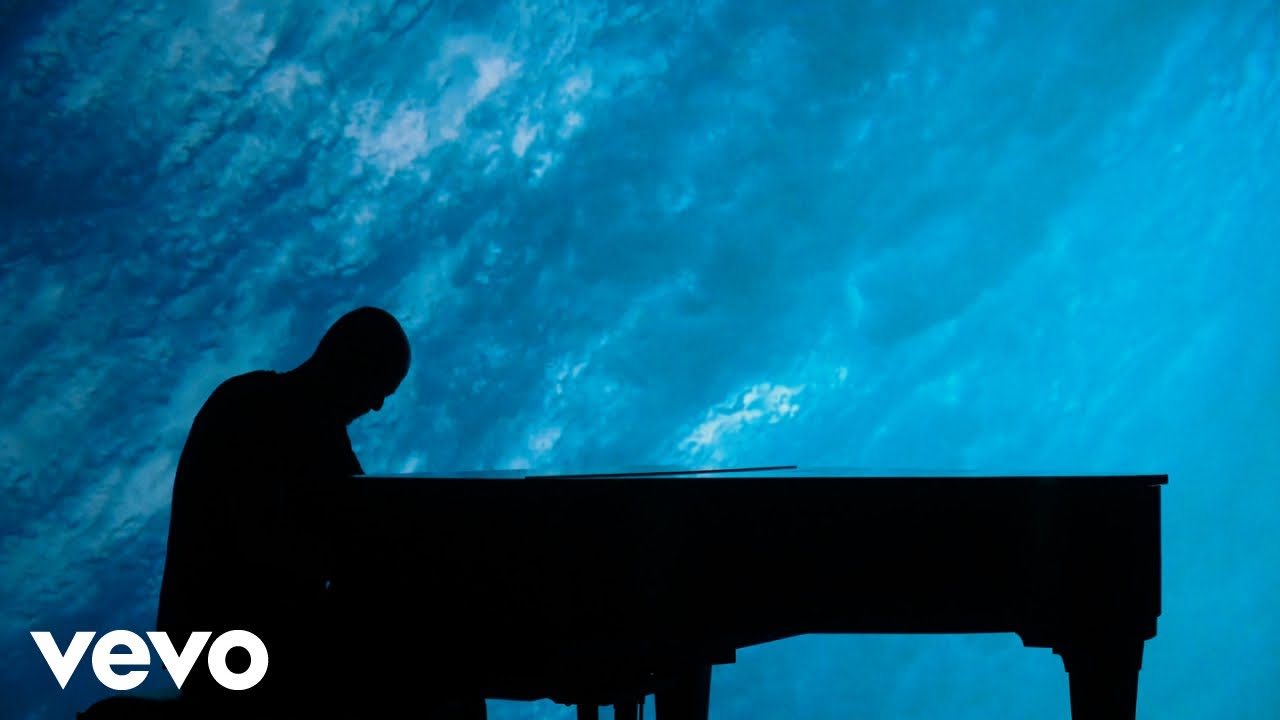 Fabrizio Paterlini - Jumping on the stars (Visual video) - YouTube
