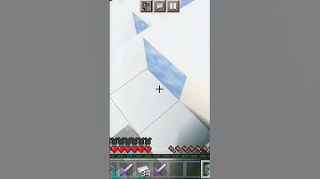 MINECRAFT BUT CROUCHING GIVES OP ITEMS!!