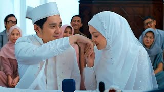 Download Lagu بنت مسلمـة مجنـونة وطايشة بتتغير حياتها بعد ما بتتجوز شيـخ بيكون السبب في هدايتهـا وقربها من ربنا MP3