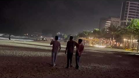 Bãi biển Mỹ Khê về đêm: Điểm đến cực hot tại Đà Nẵng, Việt nam | Top 10 bãi biển đẹp nhất hành tinh