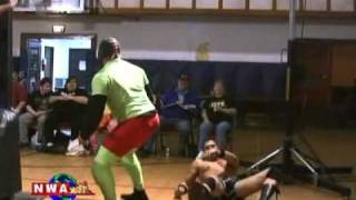 NWA On Fire 4510_split1.avi