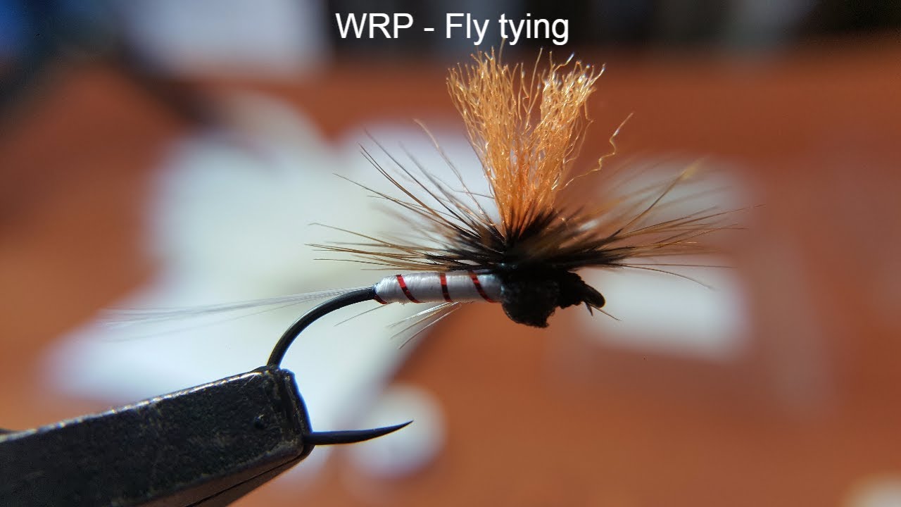 WRP - white red parachute - Fly tying by Un Pugno di Mosche - YouTube