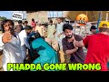 Fake fight prank in cow mandi  gone wrong   phadda  mishkat khan