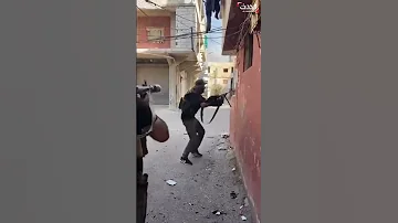 اشتباكات بالأسلحة الثقيلة والرشاشة في مخيم عين الحلوة جنوب لبنان 