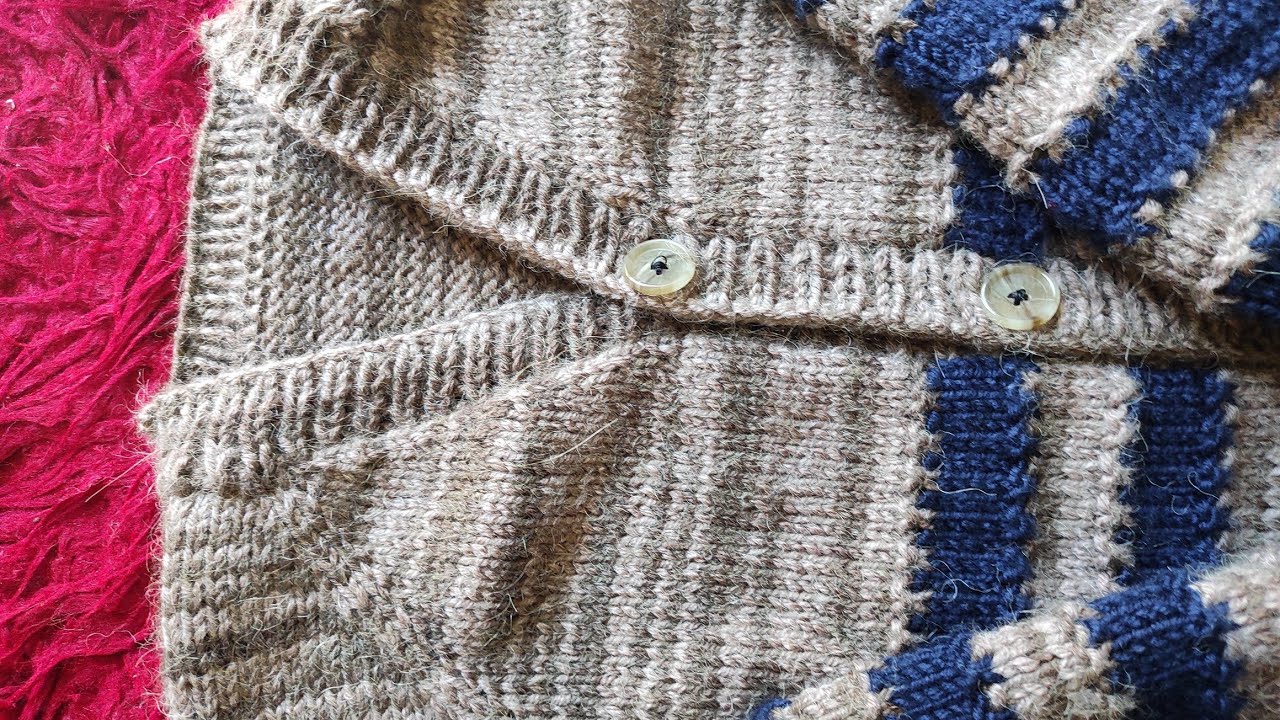 جاكيت تريكو لعمر خمس الى ست سنوات ركلان من الاعلى قبه سبعه