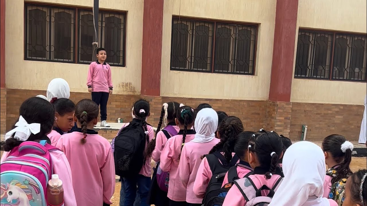 الاذاعة في الأزهر بتكون كده ما شاء الله 🥰 أول يوم في الازهر 😍😍كل عام وانتم بخير أحبابي 💚💚