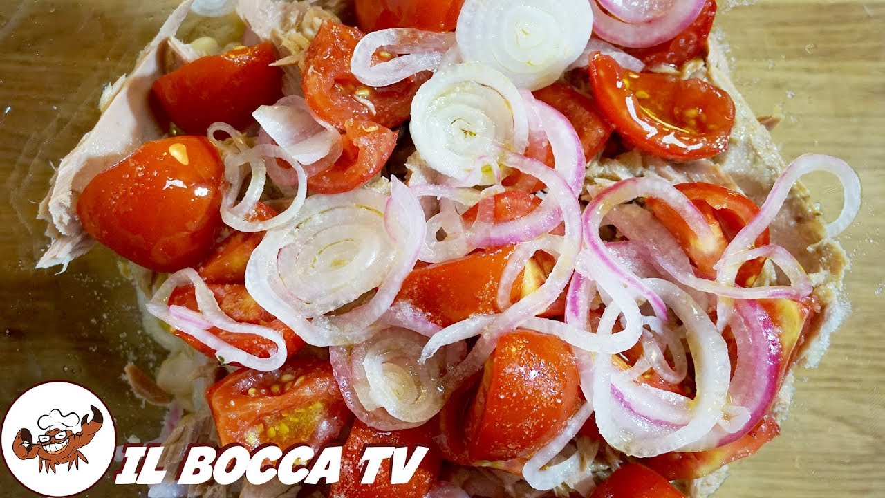 610 - Insalata livornese..troppo bene mi ci prese! (insalata con tonno, fagioli, pomodori e cipolla)