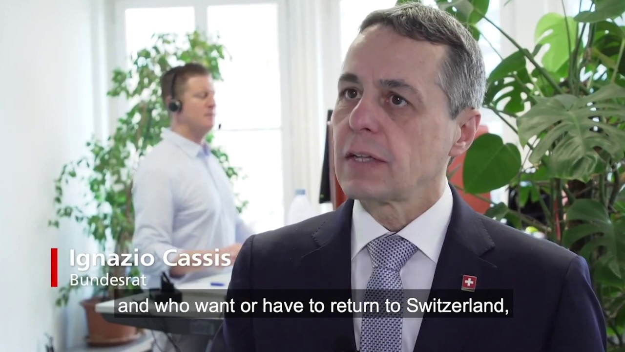 Bundesrat Ignazio Cassis zu Besuch im Krisenmanagement Zentrum