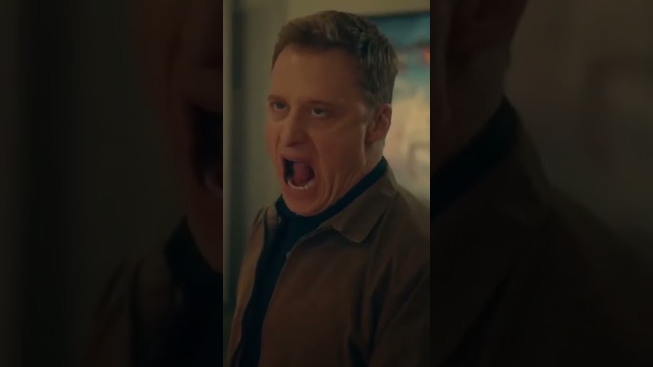 Self-Therapy | Resident Alien | SYFY