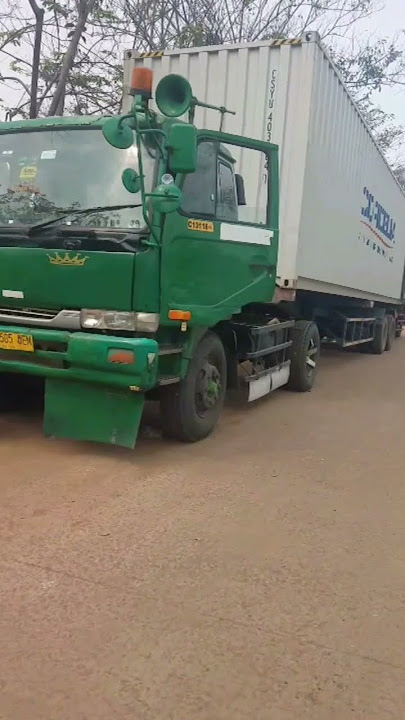 Klakson container duo..#shorts #container #truck #telolet