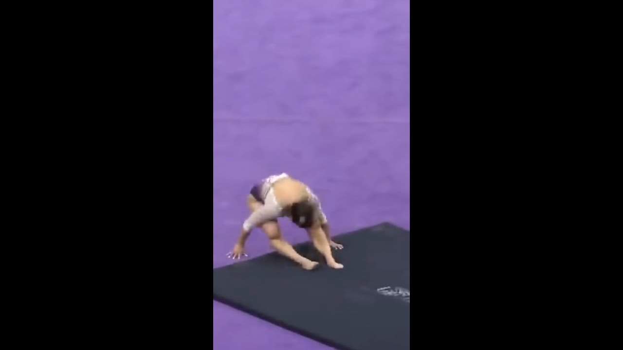 SAMANTHA CERIO BREAKS BOTH LEGS DURING FLOOR ROUTINE - YouTube