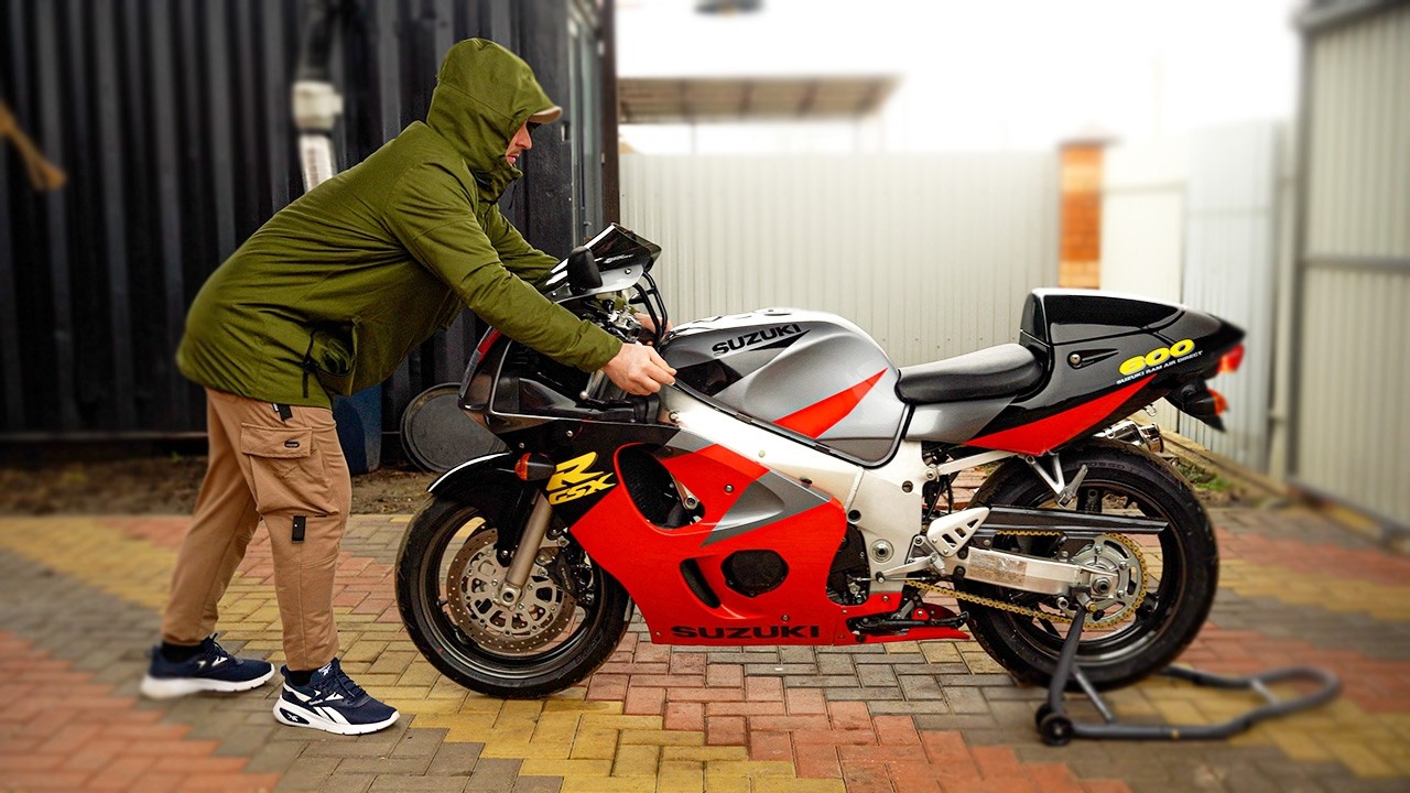 ОН ОЖИЛ! Идеальный GSX-R 600 SRAD за 450к. Кто рискнет купить?