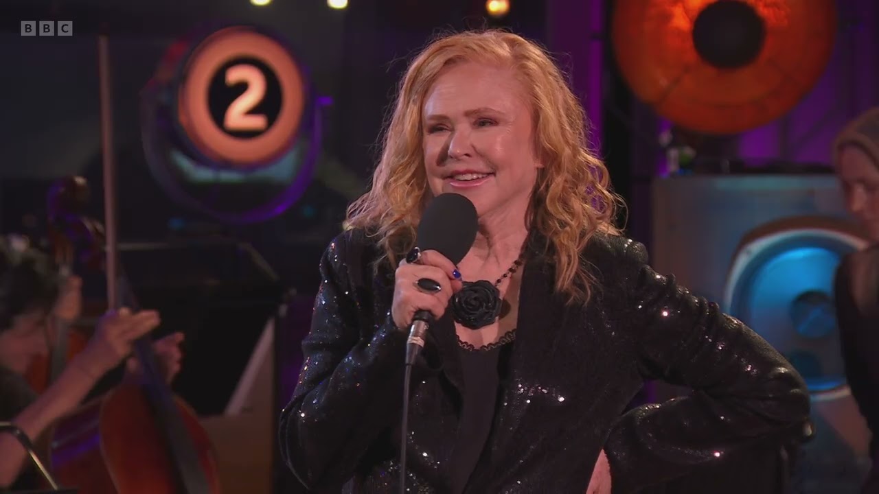 T'pau/Carol Decker BBC RADIO 2 piano room