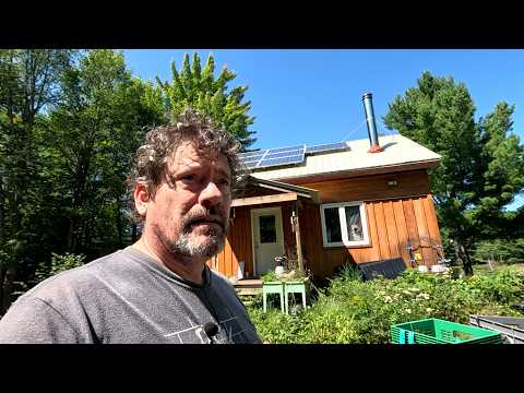 Off Grid in the Canadian Wilderness