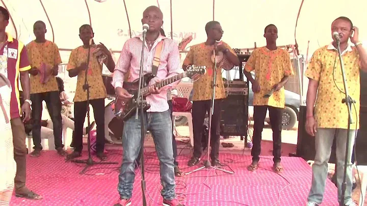 EDO BENIN  MUSIC DE GREAT ROBINSON  A.K.A.  Robin-...