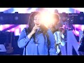 I KNOW WHO I AM - SINACH ft  Acsa Olangi (French version)