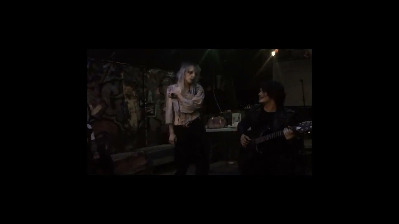 Dream plague performs Leeches live