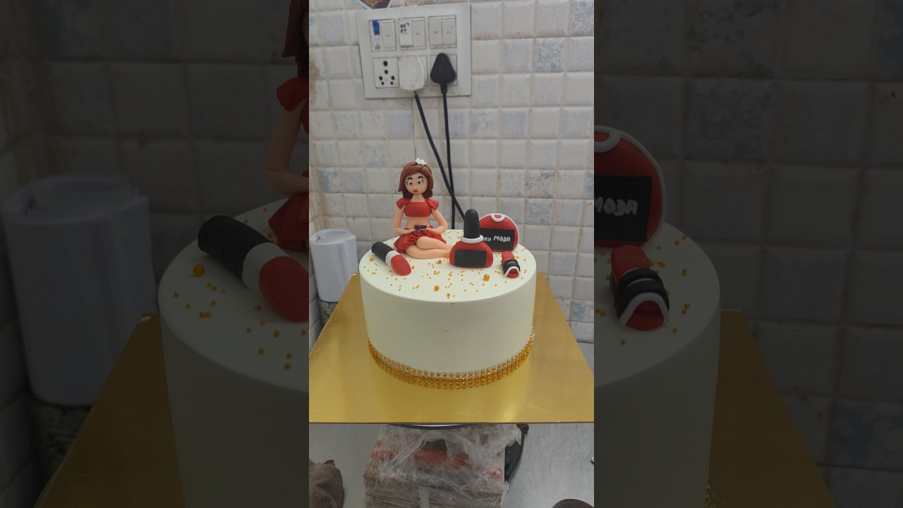 How to make makeup kit cake || decorating ideas 💋 