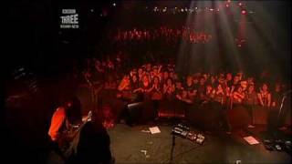 Broken Boy Soldier and Teenage Kicks - The Raconteurs in London