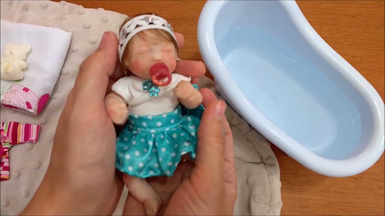 Mini Bebê Reborn Silicone Mole-pode Dar Banho+brinde