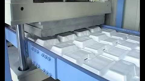 Automatic Vacuum Forming Cutting and Stacking Machine