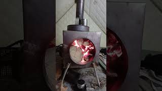 Большая печь Пошехонка в палатке Снегирь 4Т.