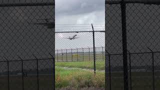 Planespotting UAL Regional jet takeoff from IAH Houston #planespotting