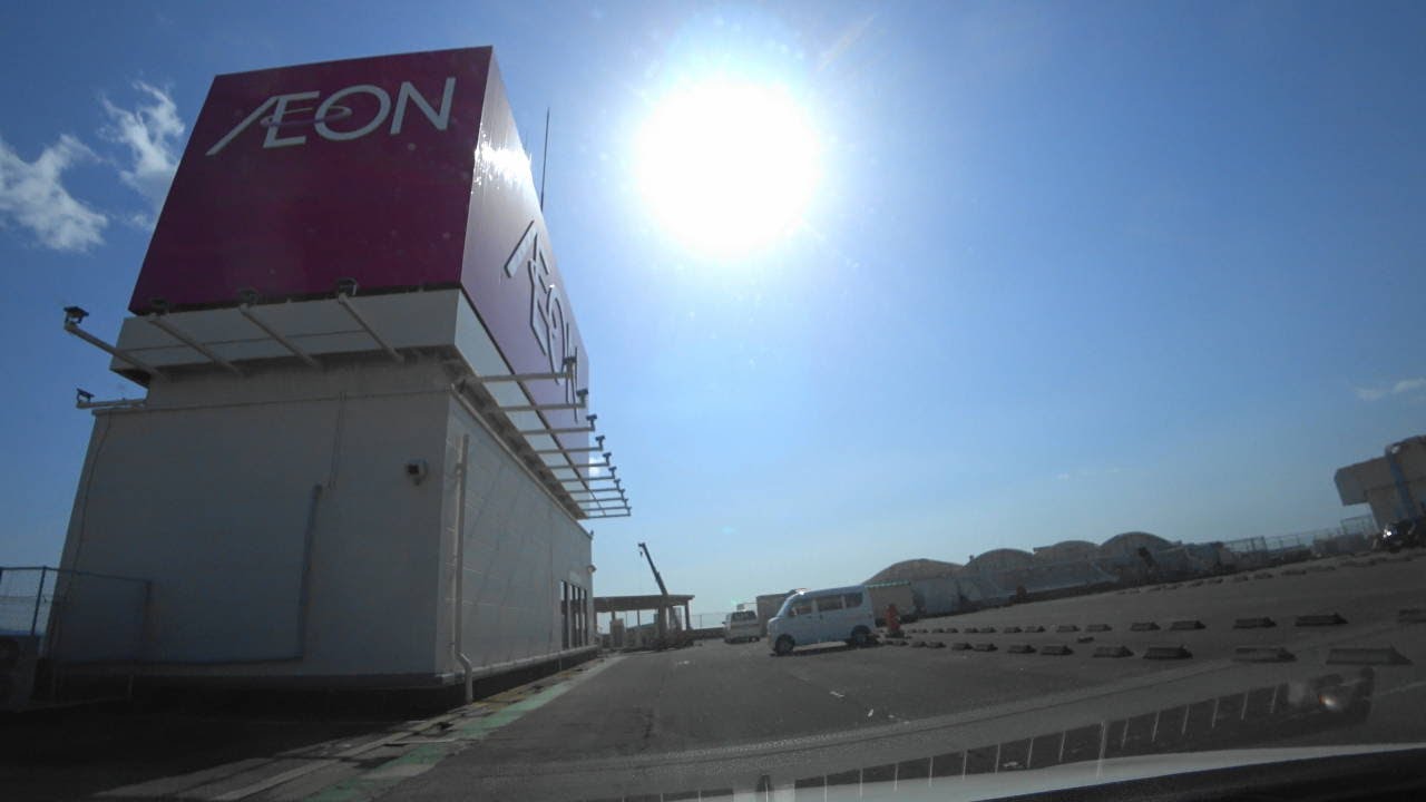 [ 4K ]　〈イオン明石ショッピングセンター〉の立体駐車場に入りました。