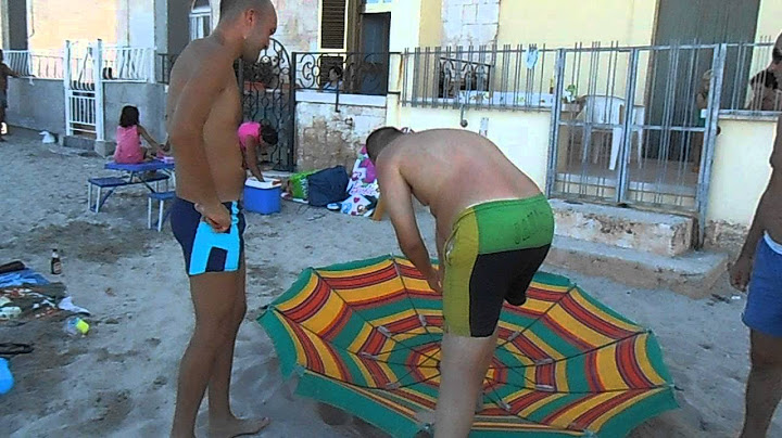 l'ombrellone maledetto