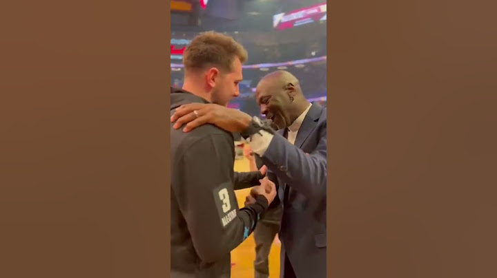 "MJ KNOWS MY NAME!" 😲 Luka  Dončić shocked by Michael Jordan hug! #Shorts