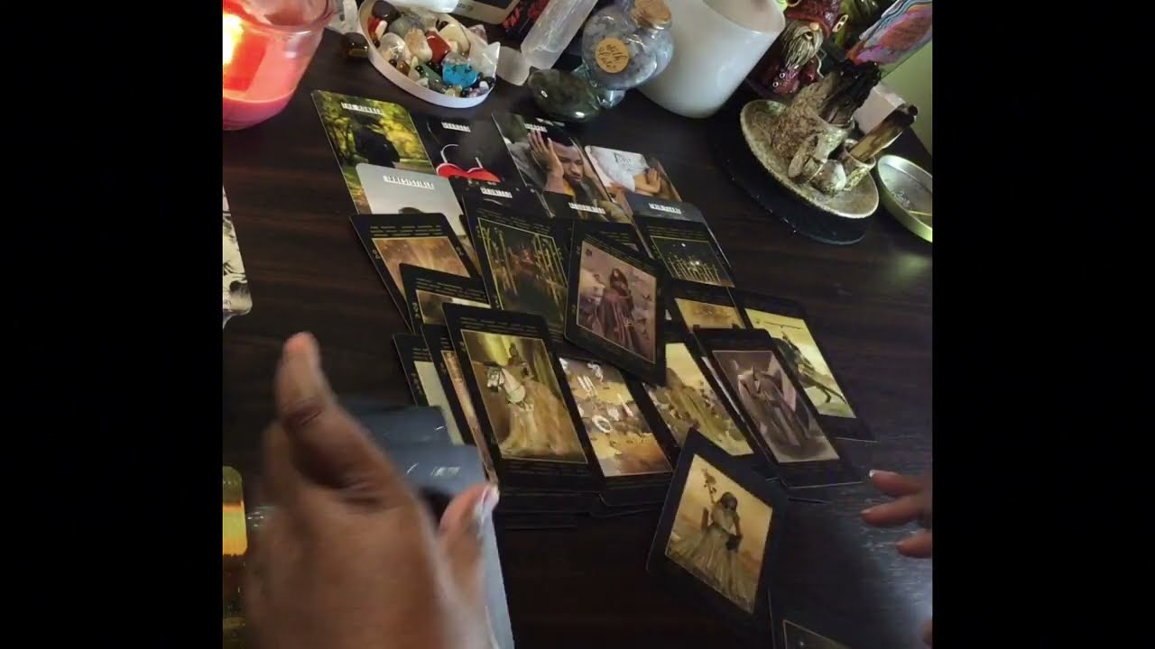 Предзнаменование отсутствия контакта/разлуки: Они ищут вас в других людях 👀💭