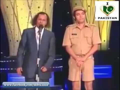 Pakistani Comedian Amanullah Performing In Indian Comedy Show Laughter Challenge