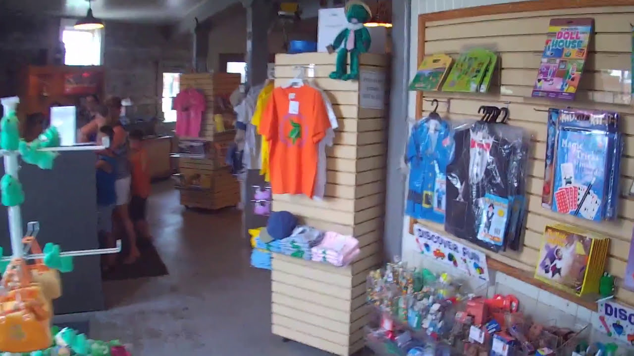 Touring The Georgia State Railroad Museum in Savannah