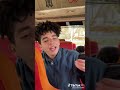 اديني واحد من ورا