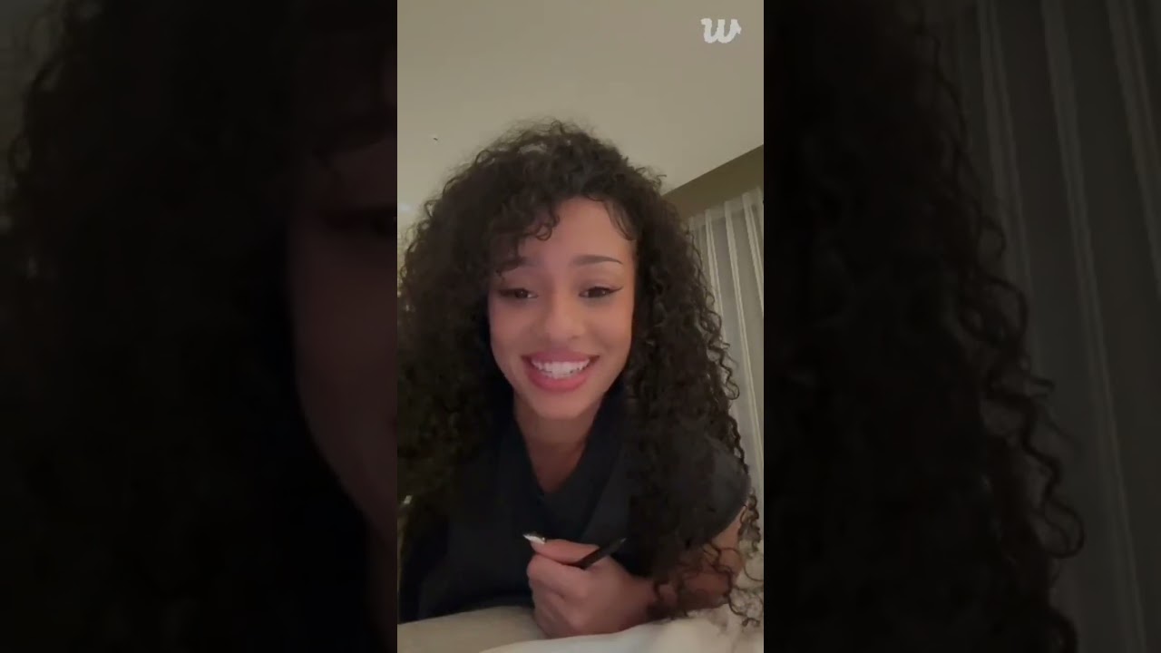 (ALL SUB⭐) Manon and Megan Full Livestream On Weverse 22/08/2025