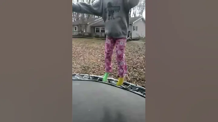 clarissa Cooper trying to do a tip