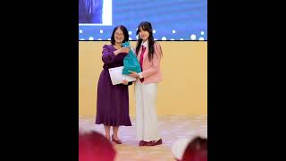 Our daughter, Isobels got a Valedictorian award!!
Thanks for watching and please do not forget to subscribe!
Also follow me on my other social media channels:
Instagram
https://www.instagram.com/daphneiking/
Facebook
https://www.facebook.com/daphneiking/
Twitter
https://twitter.com/DaphCLPT
If you also need my profile and showreel, please visit:
joelebosi.wix.com/bedifulstory
Thanks for watching and please do not forget to subscribe!
Also follow me on my other social media channels:
Instagram
https://www.instagram.com/daphneiking/
Facebook
https://www.facebook.com/daphneiking/
Twitter
https://twitter.com/DaphCLPT
If you also need my profile and showreel, please visit:
joelebosi.wix.com/bedifulstory
#shorts Our daughter, Isobels got a Valedictorian award!!