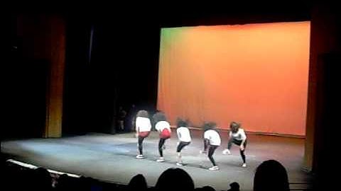 Lambda Theta Nu at So you think you can stroll