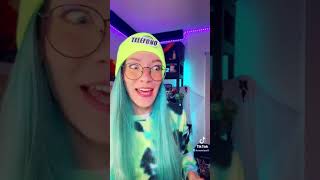 Tiktok de Mari Wolf 