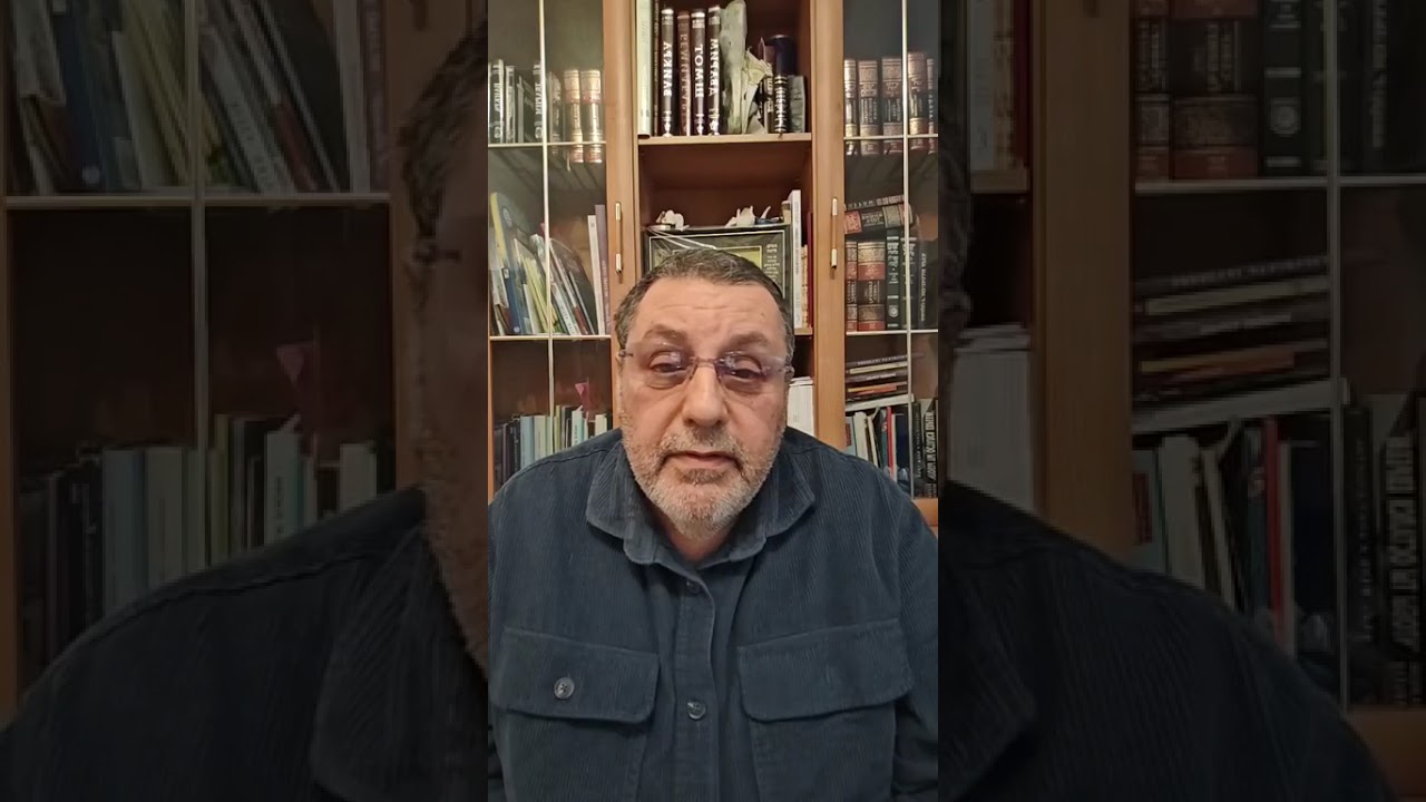 Стал посох крокодилом 