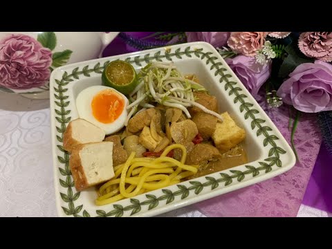 Video: Kari Ayam Dengan Mee