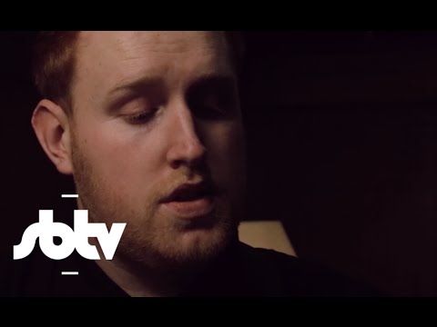 Gavin James | &quot;Billie Jean&quot; x &quot;Can&#039;t Feel My Face&quot; (Acoustic Mash Up) - A64 [S10.EP4]: SBTV