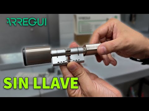 Open this lightbulb... WITHOUT KEYS! ARREGUI CYCLO electronic cylinder