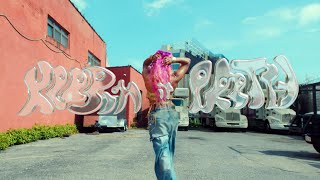 Download lagu Mila Jam Feat. Manda Malina & Ilana Glazer - KEEPIN IT PRETTY