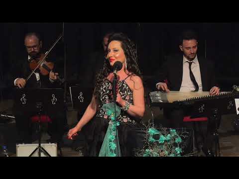 TUĞBA ÖZLÜ AÇILAN BİR GÜL GİBİ GİR KALBE 