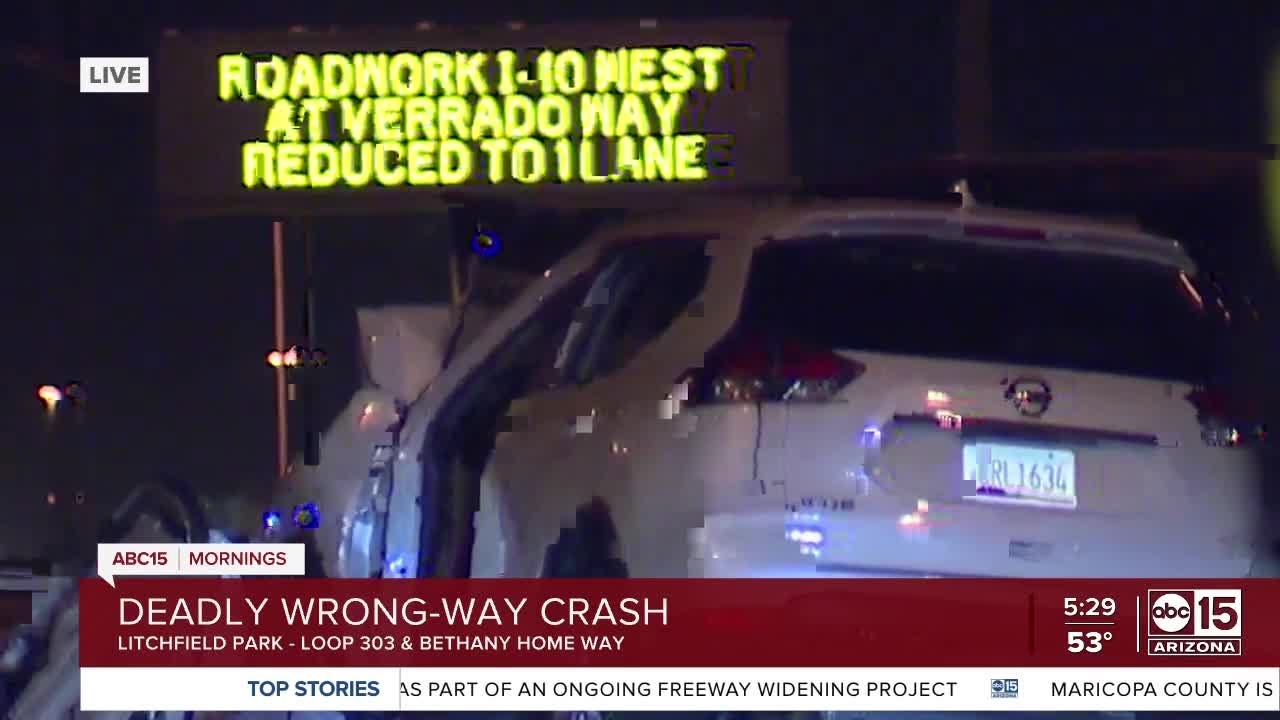 Two killed in wrong-way crash along Loop 303 - YouTube