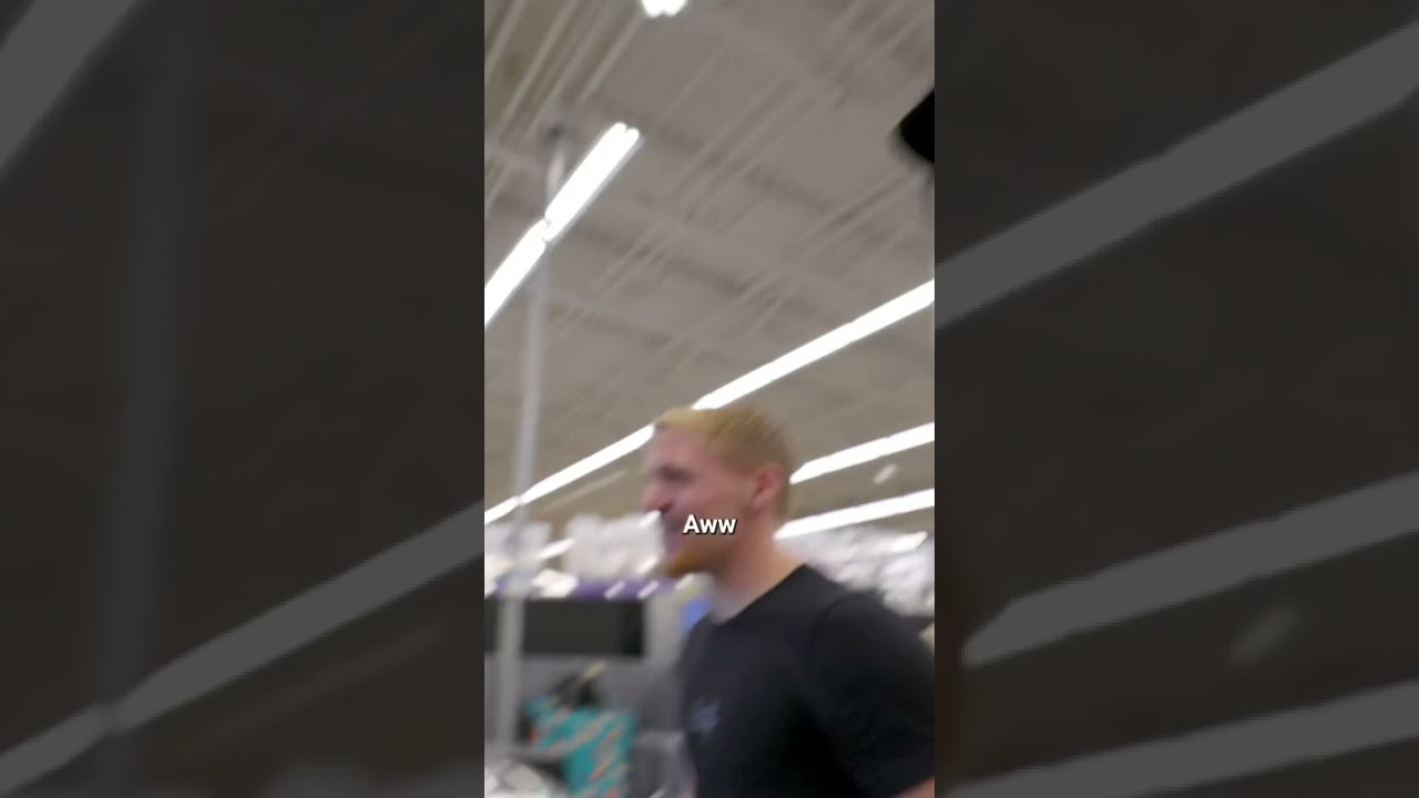 He’s a single father of 2 girls. W dad ❤️