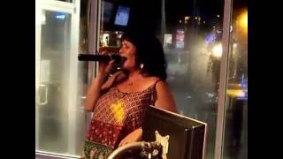 Wed Aug 17, 2016 ~ Group Singers at the Monkey's Uncle Tavern, Jacksonville Beach, Florida