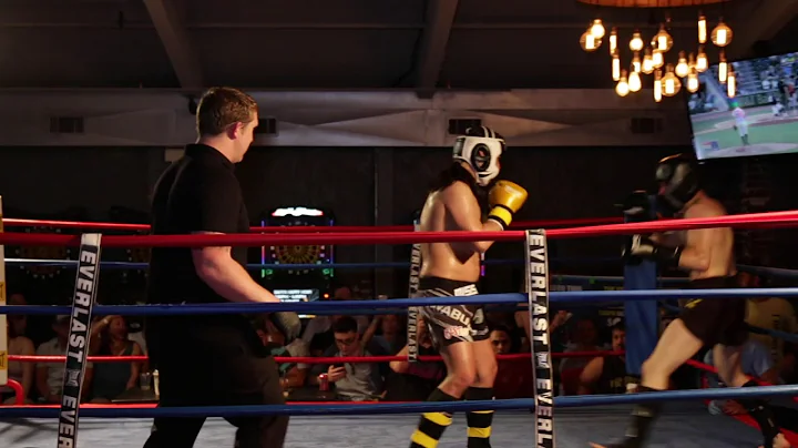 Imperial Kickboxing Christopher Nicholson vs Vince...